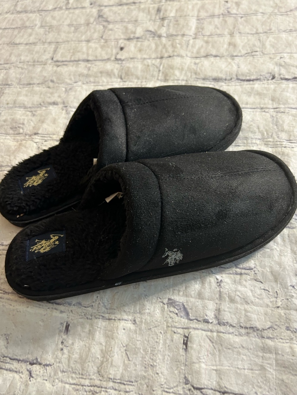 U.S.POLO ASSN. MENS BLACK SCUFF FUZZY FAUX SHEARLING LINING SLIPPERS LOGO 9/10